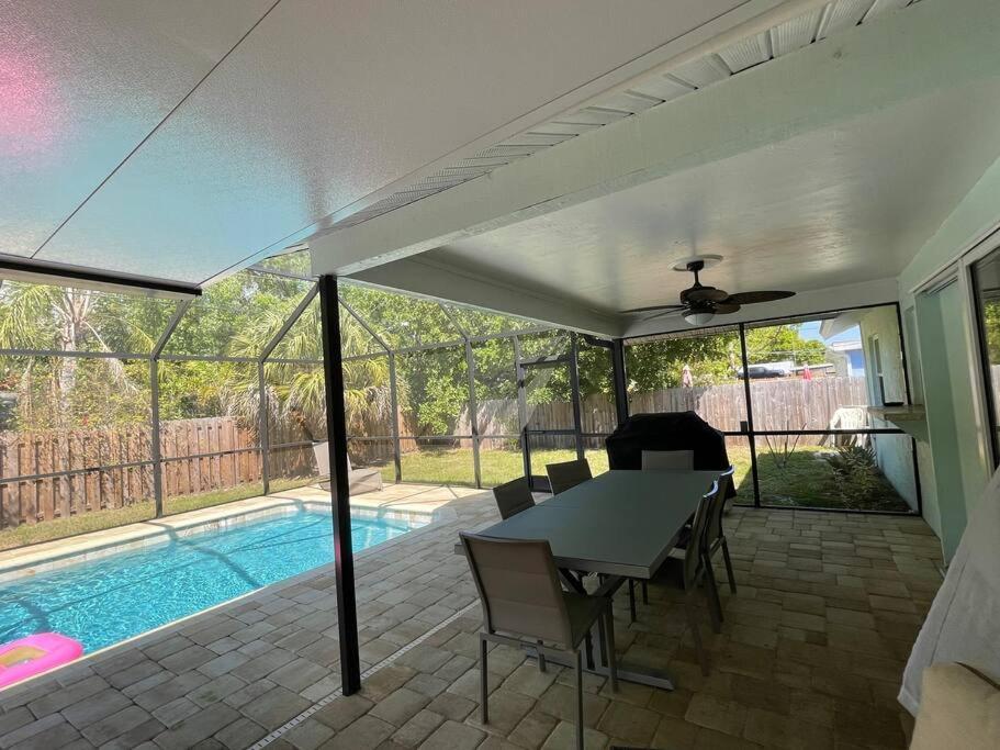 New England 3Bd 2Bt Home Heated Pool Close To Siesta Sarasota Exteriör bild